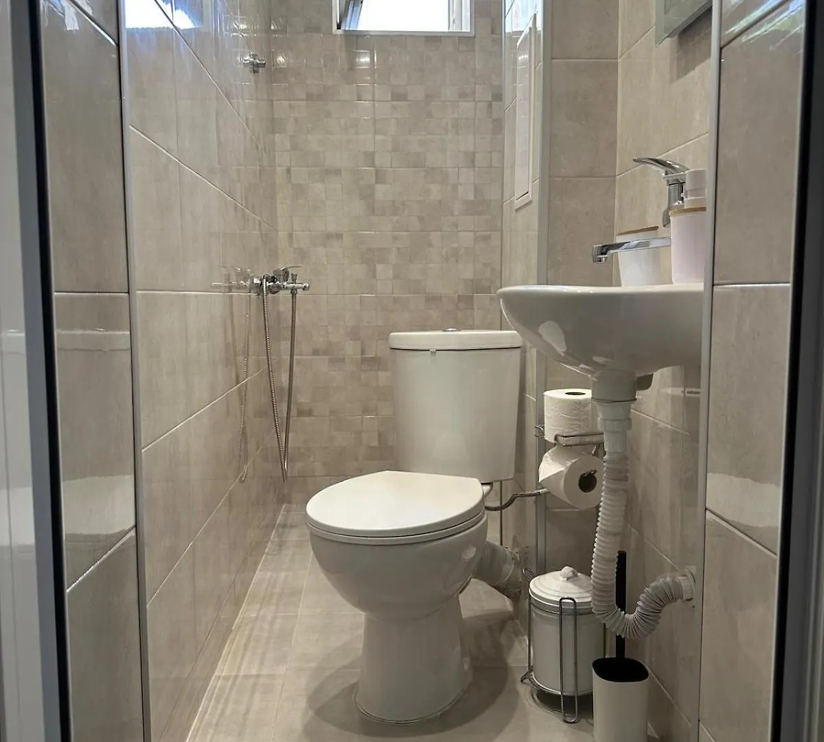Bright, City Centre, 1Br Apartment , Next To Sofia University 0*,  ブルガリア